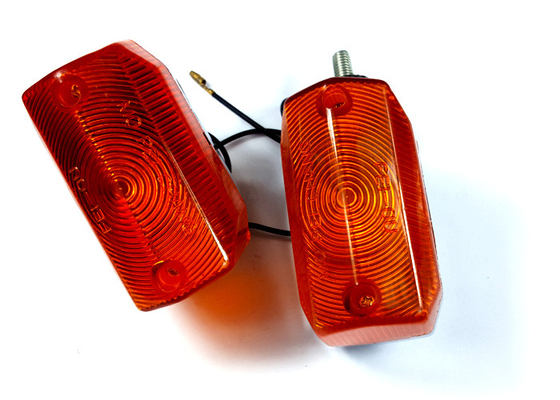 Winker مصباح بلاستيكي للدراجات النارية / ضوء V50 F و R البرتقالي غطاء أبيض