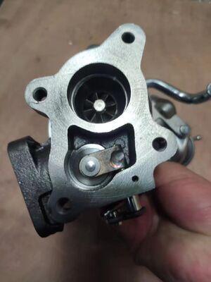 شاحنات سيارات توربو شاحنات / قطع غيار السيارات توربو OEM:13900-68H61